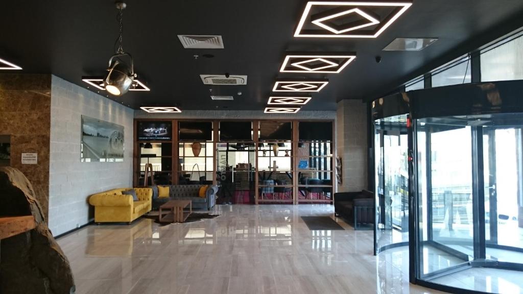 Livello Hotel Projesi